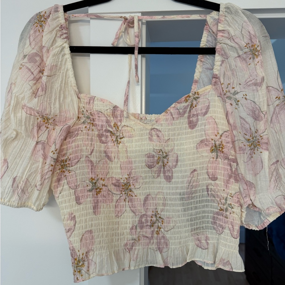 Floral Puff Sleeve Top